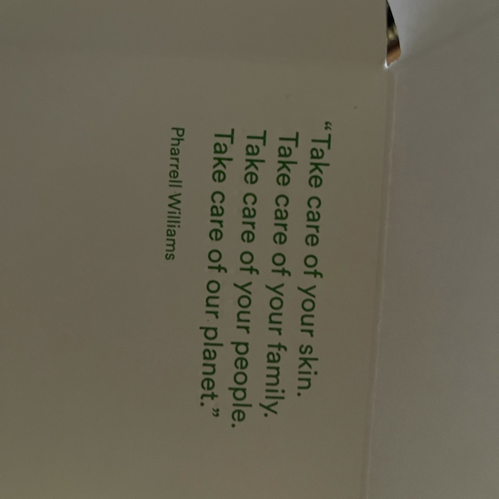 Pharrell - Picture 6 of 7